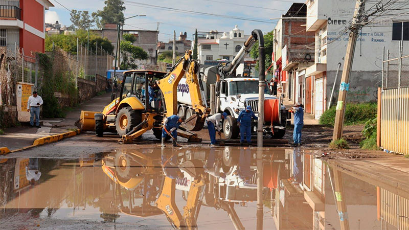Adolfo Torres Ramírez supervisa acciones de desazolve para prevenir inundaciones en Morelia 