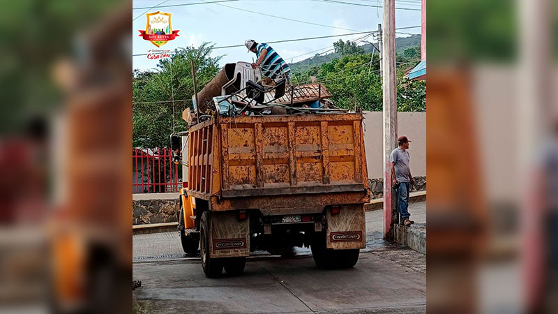 Refuerza Humberto Jiménez campaña de descacharrización en Los Reyes 