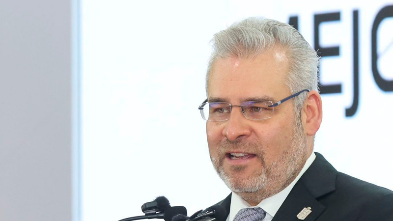 Michoacán combate la delincuencia en coordinación con la Federación y colaboración de EU: Bedolla 