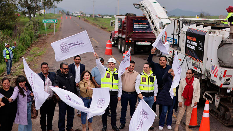 Arranca Bedolla rehabilitación de carretera que conecta a Contepec y Maravatío 