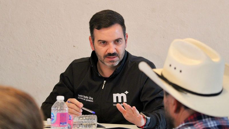 Yankel Benítez fortalece comunicación con encargados del orden en Morelia, Michoacán 