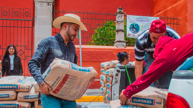 Alexis Velázquez entrega 41 toneladas de cemento de manera gratuita a familias huandacarenses a través del programa “Bienestar en tu Vivienda” 