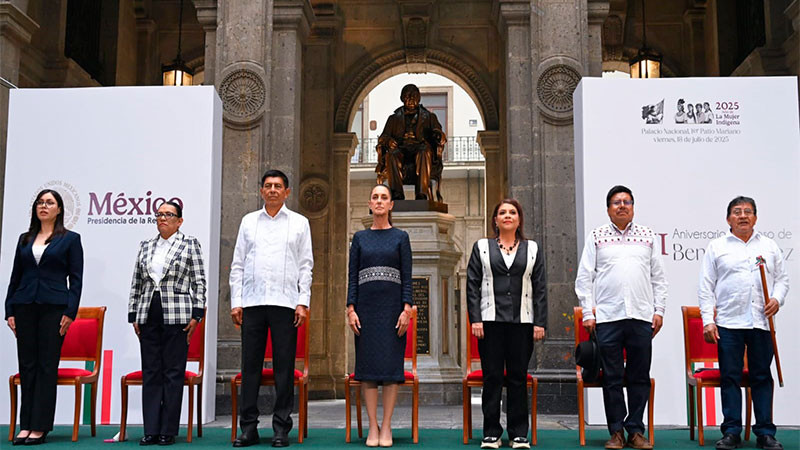 Conmemoran 153 años del legado de Juárez en Palacio Nacional 