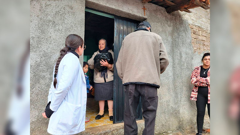 Reafirma Ayuntamiento de Morelos su compromiso con las familias afectadas tras la lluvia atípica 