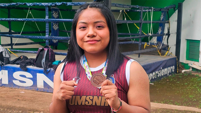 Geraldinne López, una nicolaita que se abre paso en el mundo del box 