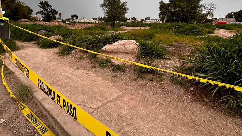 Encuentran hombre sin vida en un baldío de la colonia Santa María Magdalena de Querétaro  