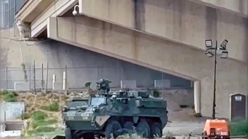 Polémica en la frontera: tanqueta de Estados Unidos apunta hacia México en Nuevo Laredo; dicen es una provocación 