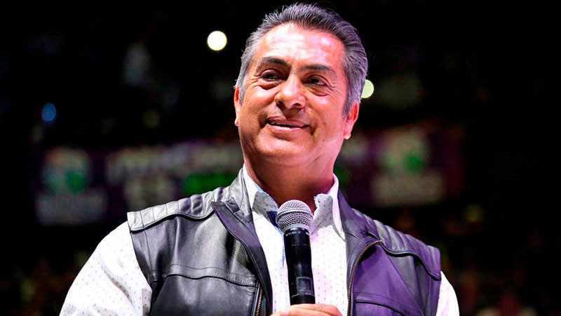 Sujeto ingresa a casa de "El Bronco" y le prende fuego en García, Nuevo León 