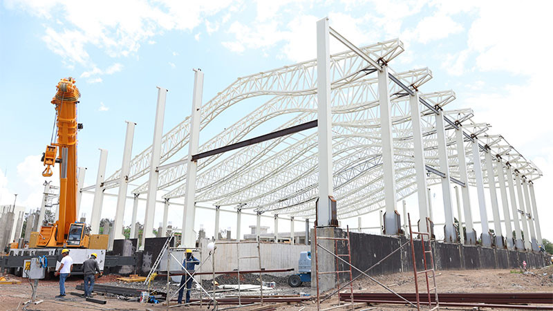 Administración de Yarabí Ávila construye obras de alto impacto; alberca Olímpica al 70 por ciento  