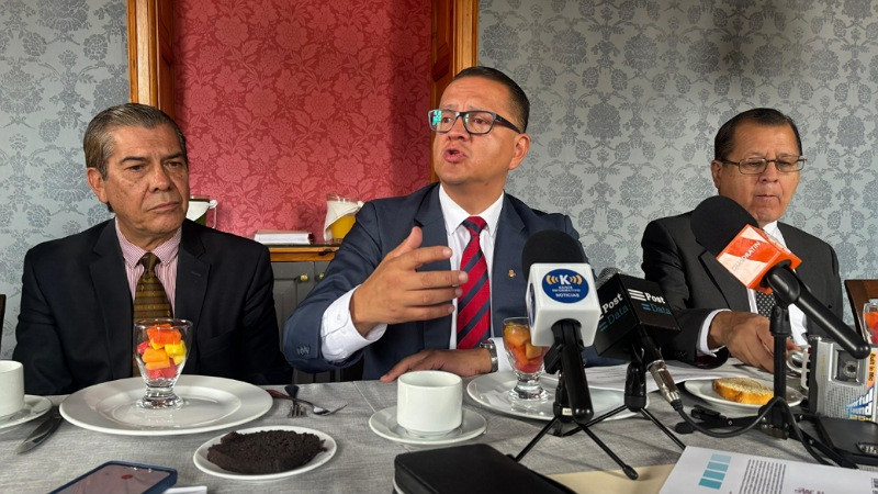 Congreso debería presentar públicamente a perfiles que enviará a gobernador para elección de Fiscal: Froylán Muñoz 
