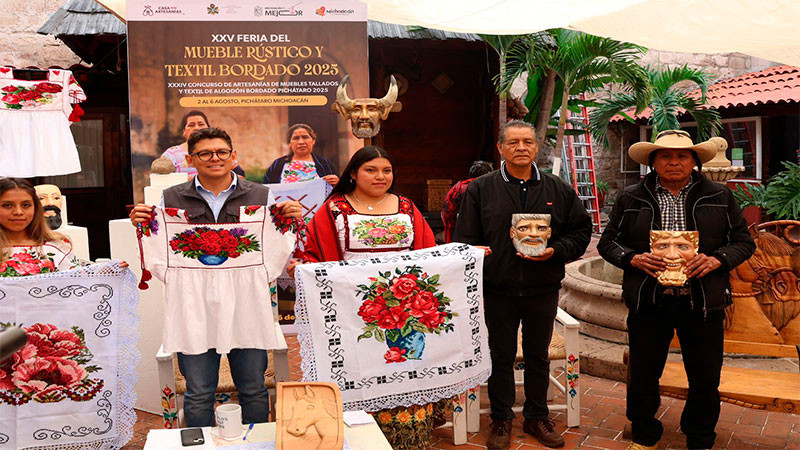 Ya viene la Feria del Mueble Tallado y el Textil en Pichátaro 