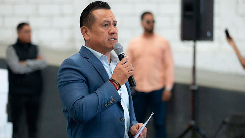 Torres Piña suma respaldo de organizaciones jurídicas y civiles rumbo a la FGE 