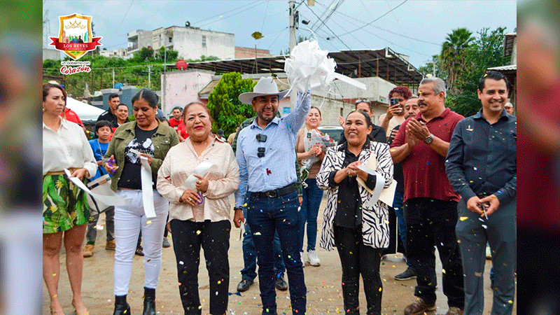 Humberto Jiménez Solís inaugura el puente Concordia que une a colonias y transforma vidas en Los Reyes 