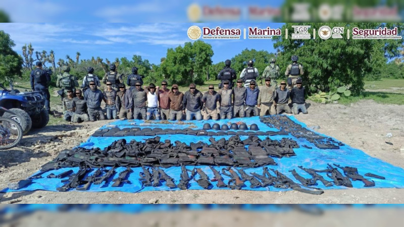Desmantelan campamento delictivo en Rincón de Romos, Aguascalientes: 18 detenidos y arsenal asegurado 