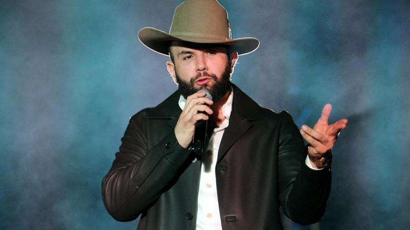 Productos de gestión menstrual, el canje de boletos para concierto de Carín León en Morelia 