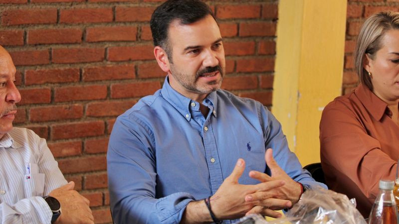 Yankel Benítez se reúne con líderes del transporte para fortalecer la movilidad en Morelia 