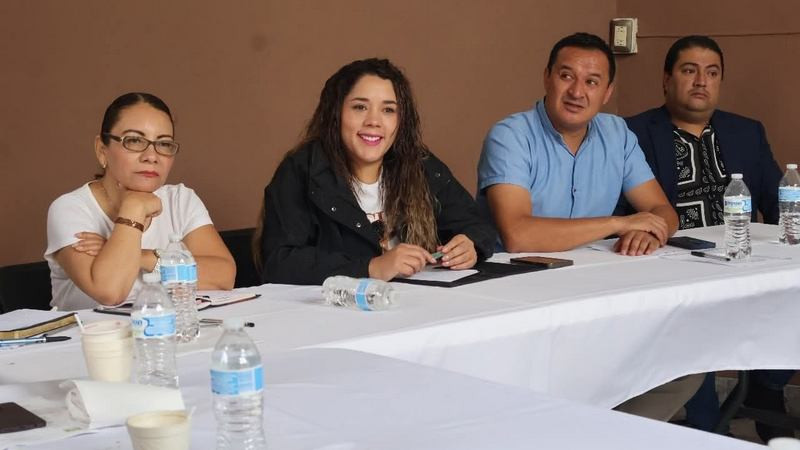 Xóchitl Ruiz se reúne con liderazgos de comunidades Michoacán para impulsar juntos, agenda con sentido social 