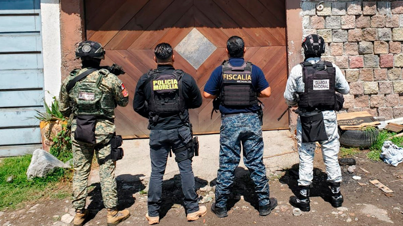 Tras cateo en Morelia, Michoacán se aseguran más de mil 900 dosis de estupefacientes y detienen a cuatro personas 