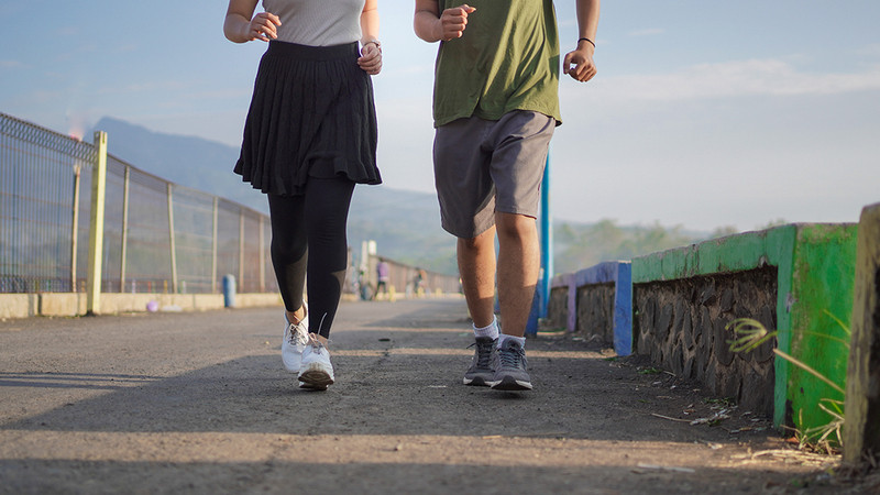 Caminar diariamente puede marcar una gran diferencia en tu salud 