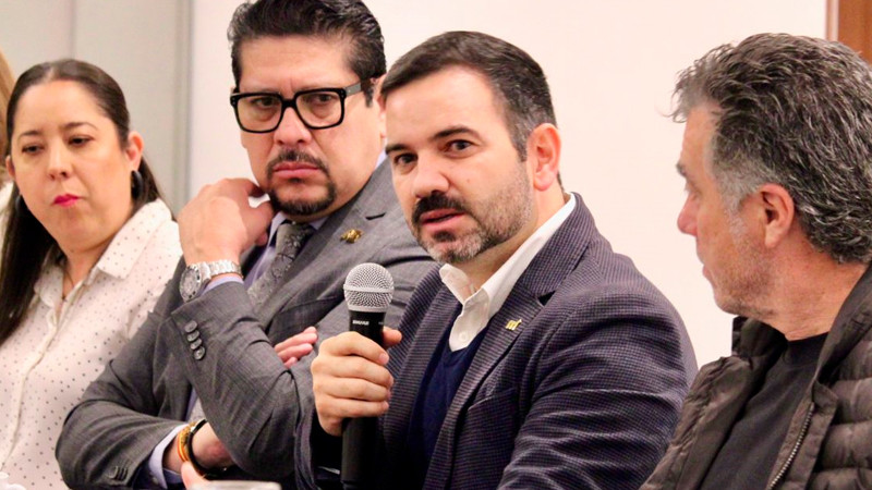 Yankel Benítez refrenda respaldo del Ayuntamiento al sector hotelero 