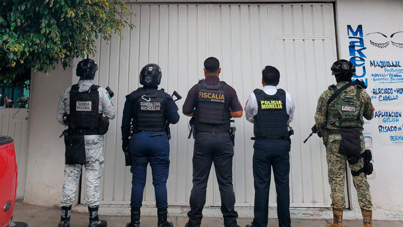 En Morelia, Michoacán, detienen a dos y aseguran casi mil dosis de estupefacientes 