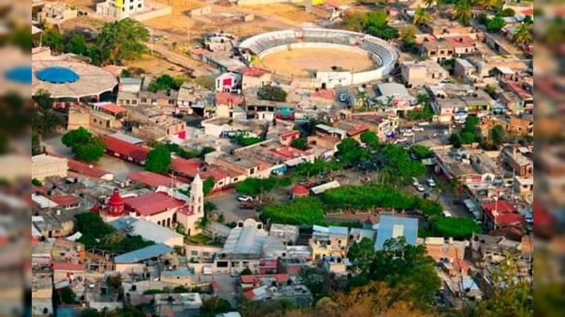 En Juárez, Michoacán, crimen cobra cuota por recolectar guayaba, vender carne y hasta para obra pública; también controla cruces ilegales a EEUU, y ya subieron de precio 