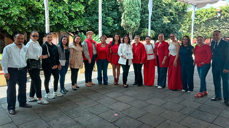 Mujeres priistas apoyan a síndica de Indaparapeo, víctima de Violencia Política de Género 