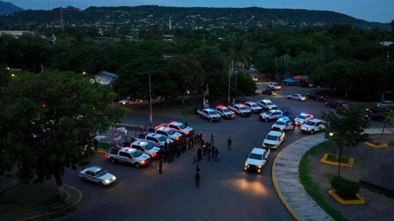 Quejas en redes contra policías en Apatzingán, ligadas a la delincuencia organizada: Bedolla 