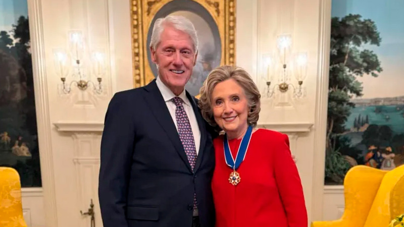 Citan a Bill y Hillary Clinton a comparecer ante el Congreso por Caso Epstein 