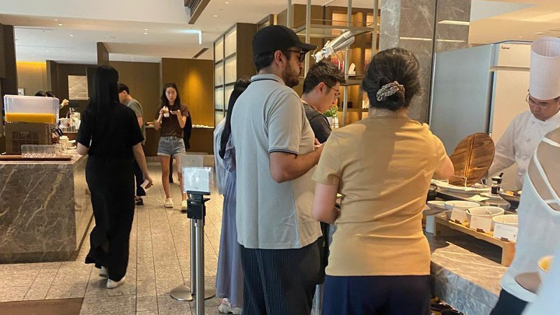 Reaparece ‘Andy’ López Beltrán tras sus vacaciones en Japón; acusa “espionaje” y que pagó con sus propios recursos 