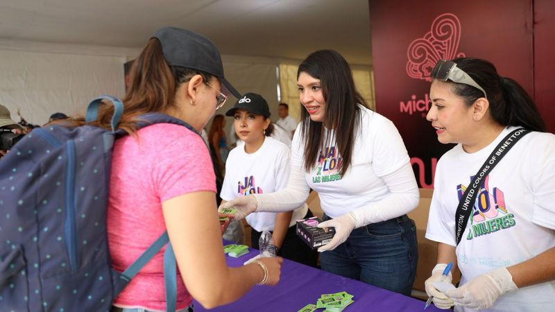 Arranca tercer día de canje para ver a Carín León en el Jalo x las Mujeres 