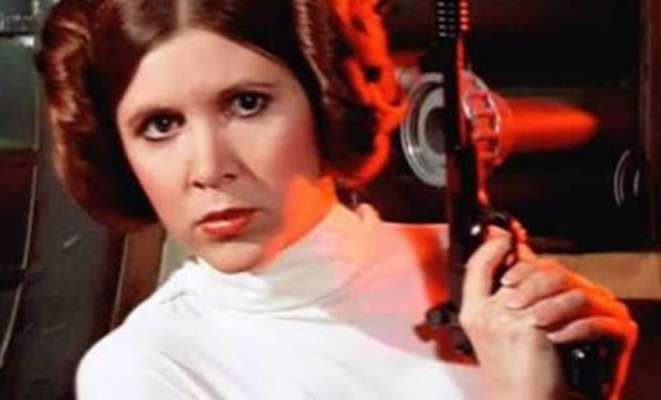Muere Carrie Fisher la "Princesa Leia"; "que la fuerza la acompañe"  