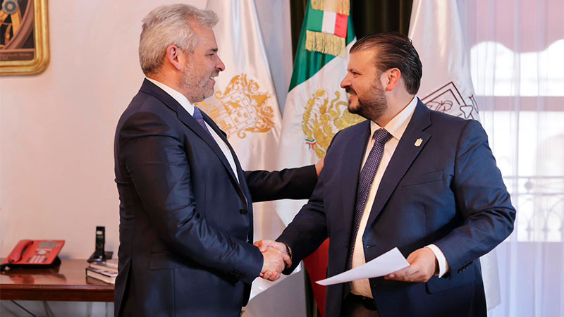 Nombra Bedolla a Raúl Zepeda como nuevo secretario de Gobierno 