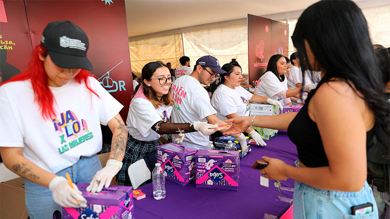 Termina con éxito el canje de boletos para Carin León y la colecta de productos de gestión menstrual 