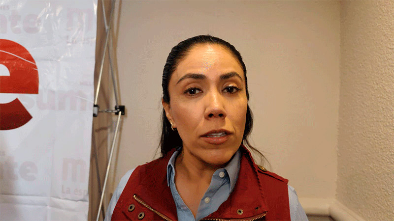Suman 400 desplazados por violencia en Apatzingán, informa la alcaldesa Fanny Arreola Pichardo 