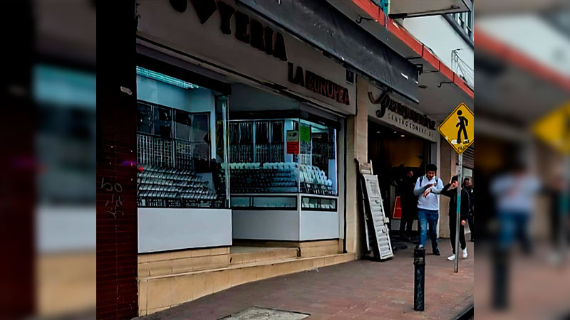 Asaltan joyería en el Centro de Uruapan  