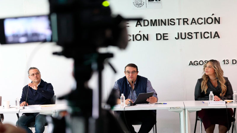 Aprueban tipificar como delito el acecho en el Congreso del Estado de Querétaro   