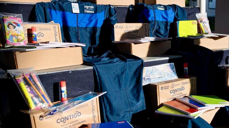 Beneficiará Usebeq a estudiantes de 281 escuelas de la Sierra Gorda con útiles escolares  