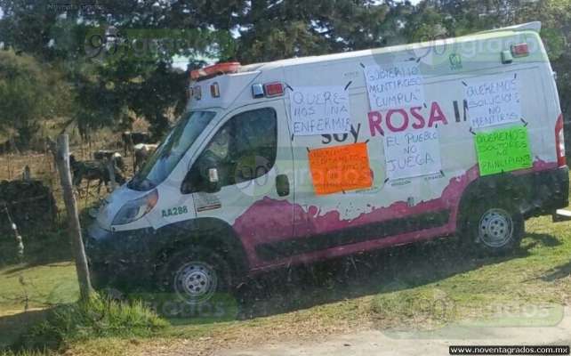 Habitantes de Paracho retienen ambulancia; exigen personal médico 