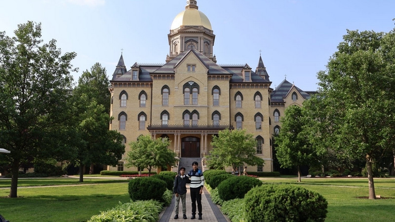 Estudiantes de la UPSRJ realizan estancia de investigación en la Universidad de Notre Dame 