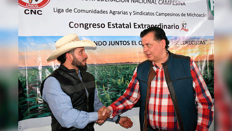Reconoce CNC Michoacán a Ramon Cano Vega,  exsecretario de Agricultura 