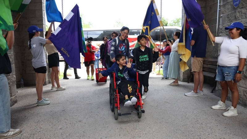Cumple SEDIF el sueño de niñas y niños queretanos al visitar el Parque Mundo Imáyina 