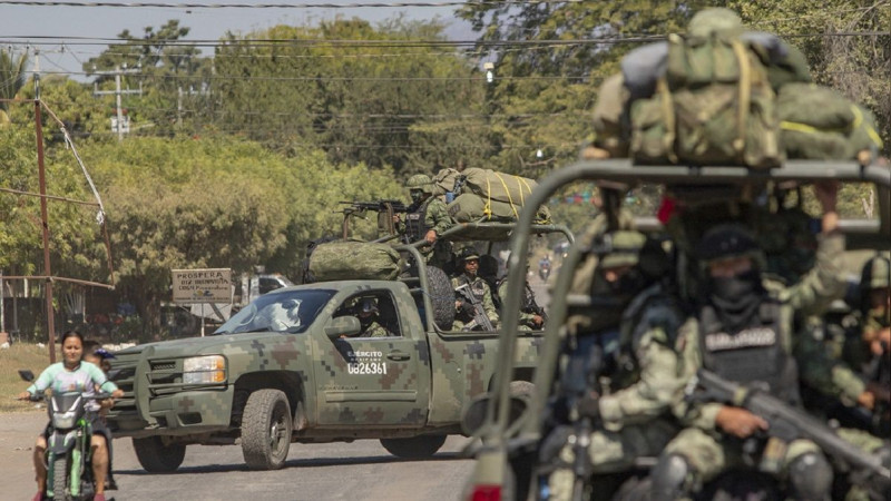 Grupos armados se enfrentan en los límites de Michoacán con Jalisco, entre Tepalcatepec y Jilotlán 