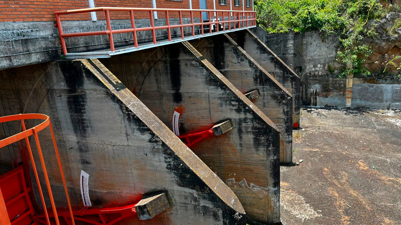 Conagua inicia operaciones para desfogue preventivo en dos presas ubicadas en el estado de Michoacán 