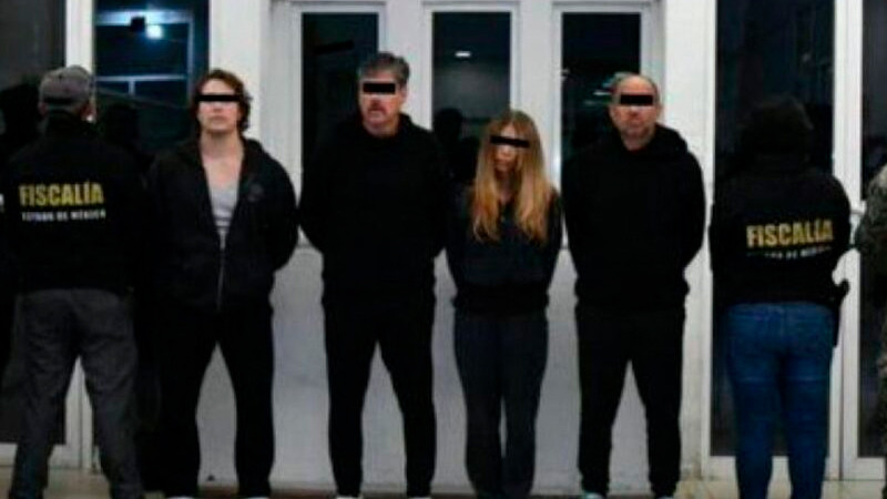 "Lord Pádel" sale de prisión; su esposa e hijo permanecen presos 