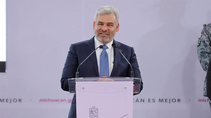 Michoacán disminuye pobreza más rápido que el promedio nacional: Bedolla 