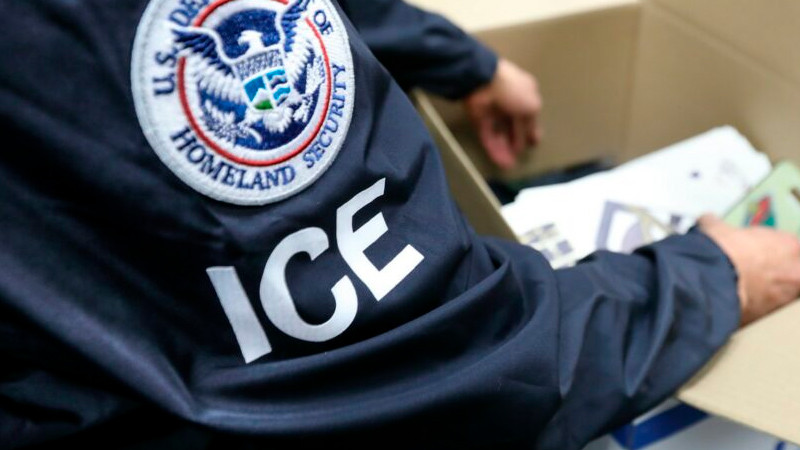 Abren nuevo centro de detención de migrantes en Nebraska 