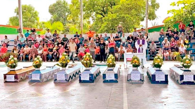 Aumenta a 13 cifra de policías comunitarios muertos en emboscada en Ayutla 