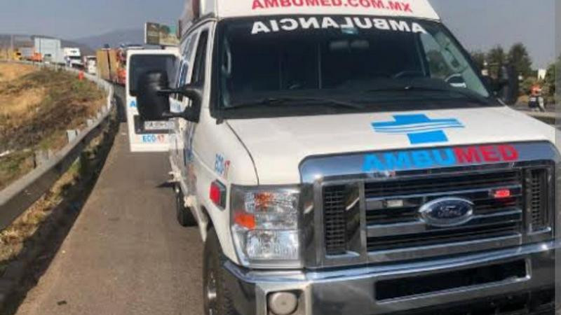 Muere hombre tras ser arrollado en la autopista Siglo XXI a la altura de Pátzcuaro 