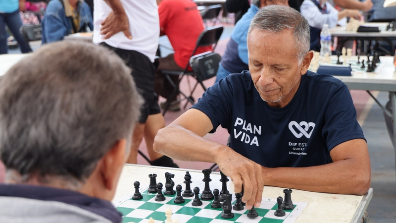 Celebra SEDIF a las y los adultos mayores con un Encuentro Deportivo en Corregidora, Querétaro 